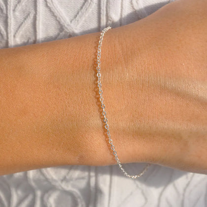 Dainty Stainless Steel Chain Link Bracelet - Pierced Universe